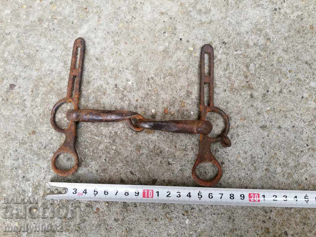 Old wrought bridle bridle wrought iron, harness with price 34.00 BGN | € 17.38 Old wrought bridle bridle wrought iron, harness with price 34.00 BGN | € 17.38