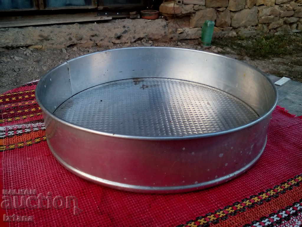 Aluminum form for cake with price 20.00 BGN | € 10.23 Aluminum form for cake with price 20.00 BGN | € 10.23