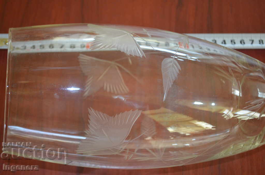 Auction STEEL COVERED GLASS Auction STEEL COVERED GLASS