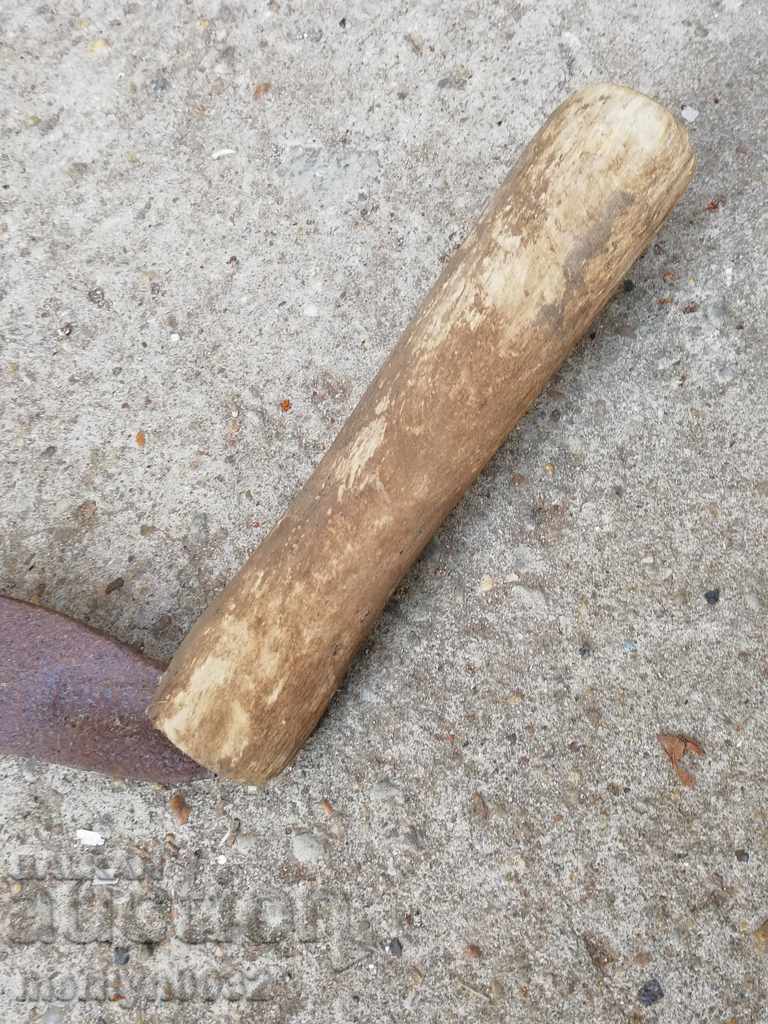 Δημοπρασία Παλιό δρεπάνι, λεπίδα, σφυρήλατο σίδερο Δημοπρασία Παλιό δρεπάνι, λεπίδα, σφυρήλατο σίδερο