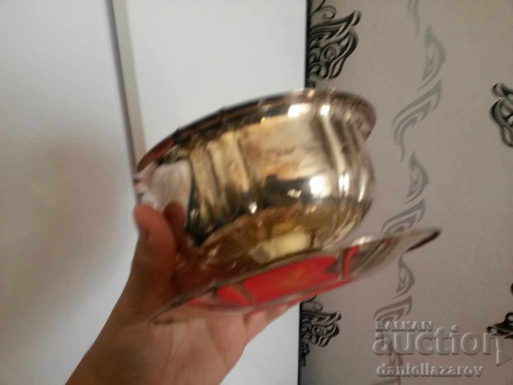 OLD SUCCESSFUL Bonanza Cup, Court - 5 OLD SUCCESSFUL Bonanza Cup, Court - 5