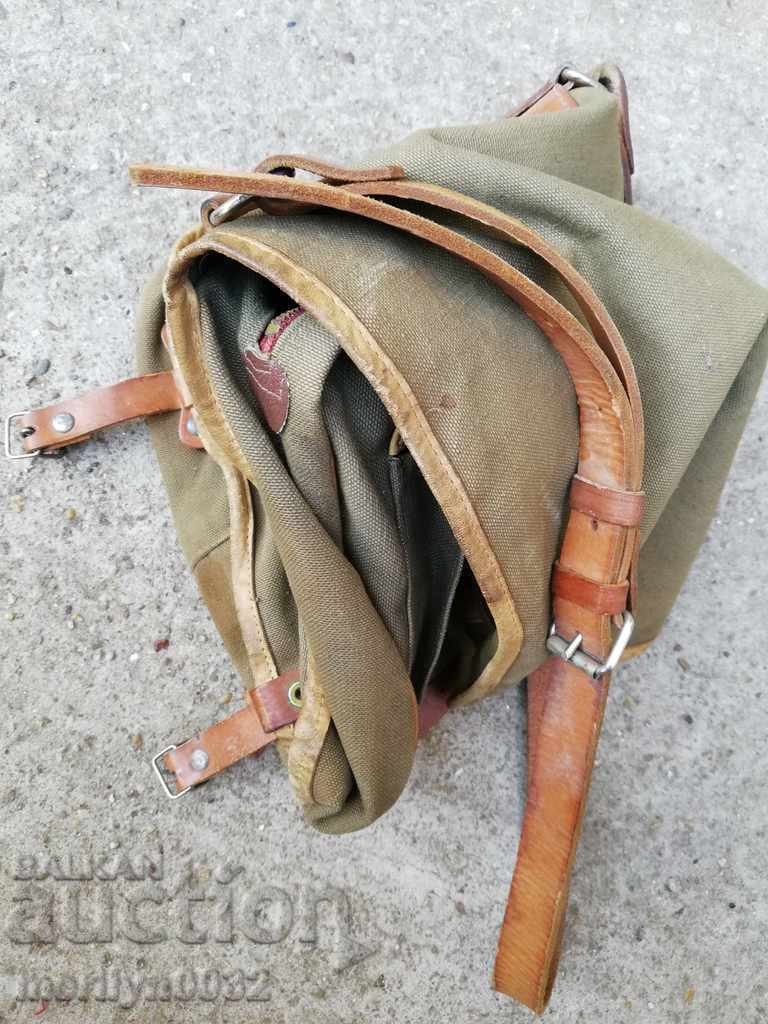 Delivery of An old canvas bag, a backpack, a dry bag, a bag, a mesh Delivery of An old canvas bag, a backpack, a dry bag, a bag, a mesh