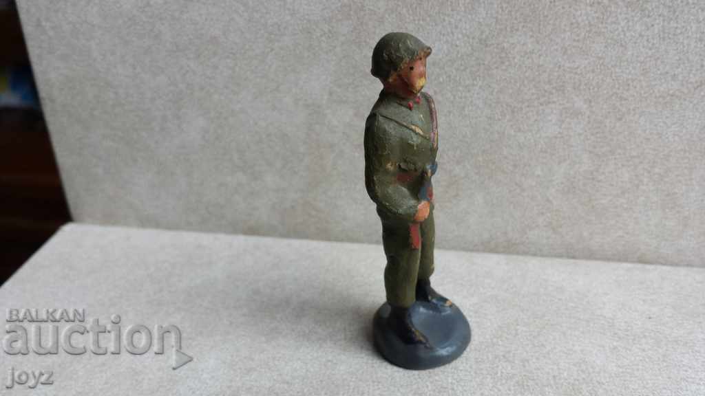Auction  Very rare Soldier from the USSR / Papier-mache