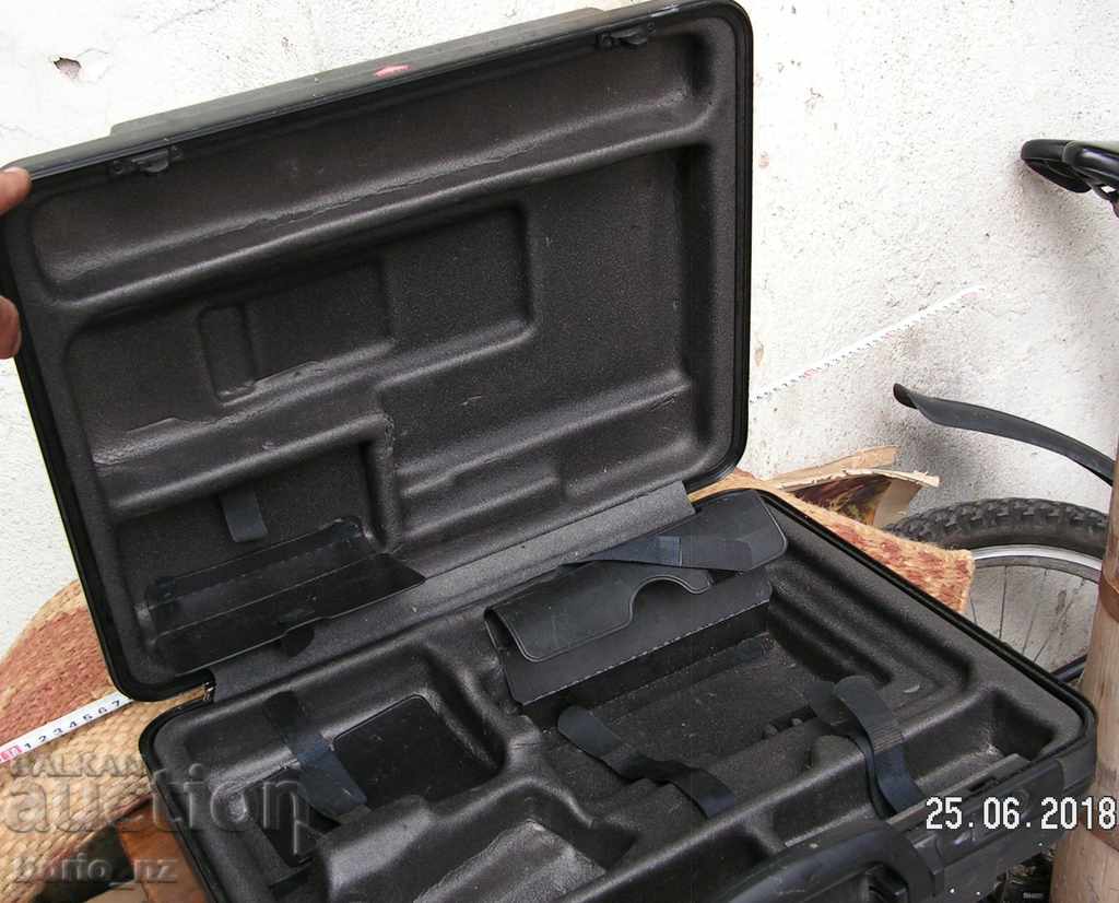 9349. CAMERA DE CAMERE HITACHI UDAROUSOTICHIV HITAHCI - 6