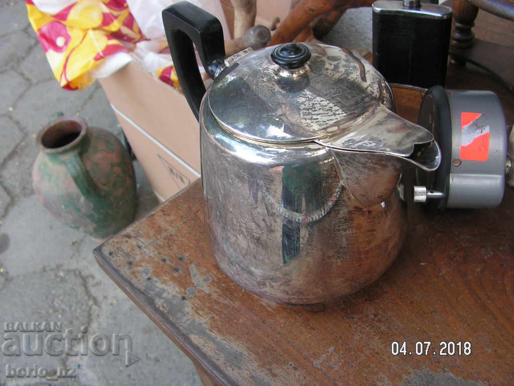 Auction 9373. STAR ENGLISH TABLES MASSIV WITH CEDAK MARKED Auction 9373. STAR ENGLISH TABLES MASSIV WITH CEDAK MARKED