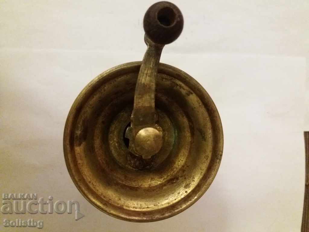 Delivery of Old pepper mill. Delivery of Old pepper mill.