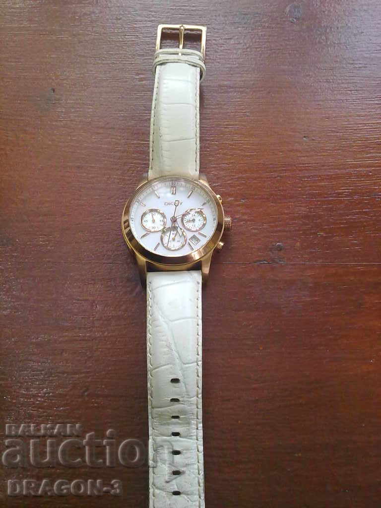 DKNY with price 99.00 BGN | € 50.62 DKNY with price 99.00 BGN | € 50.62