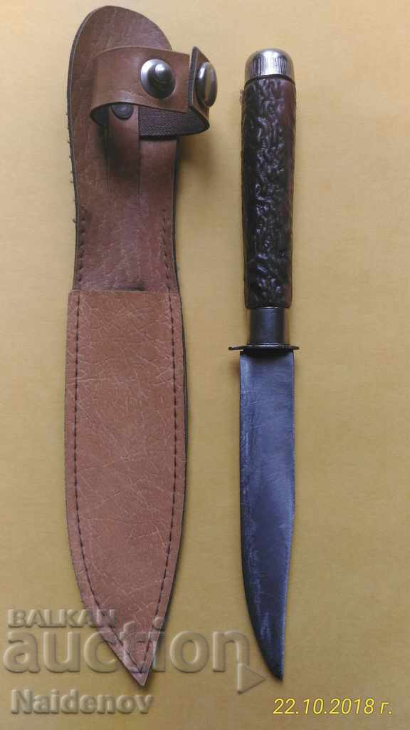 Juvenile knife from Sotsia