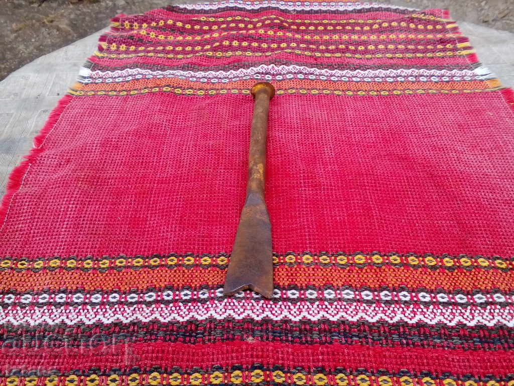 Ancient tool with price 16.00 BGN | € 8.18 Ancient tool with price 16.00 BGN | € 8.18