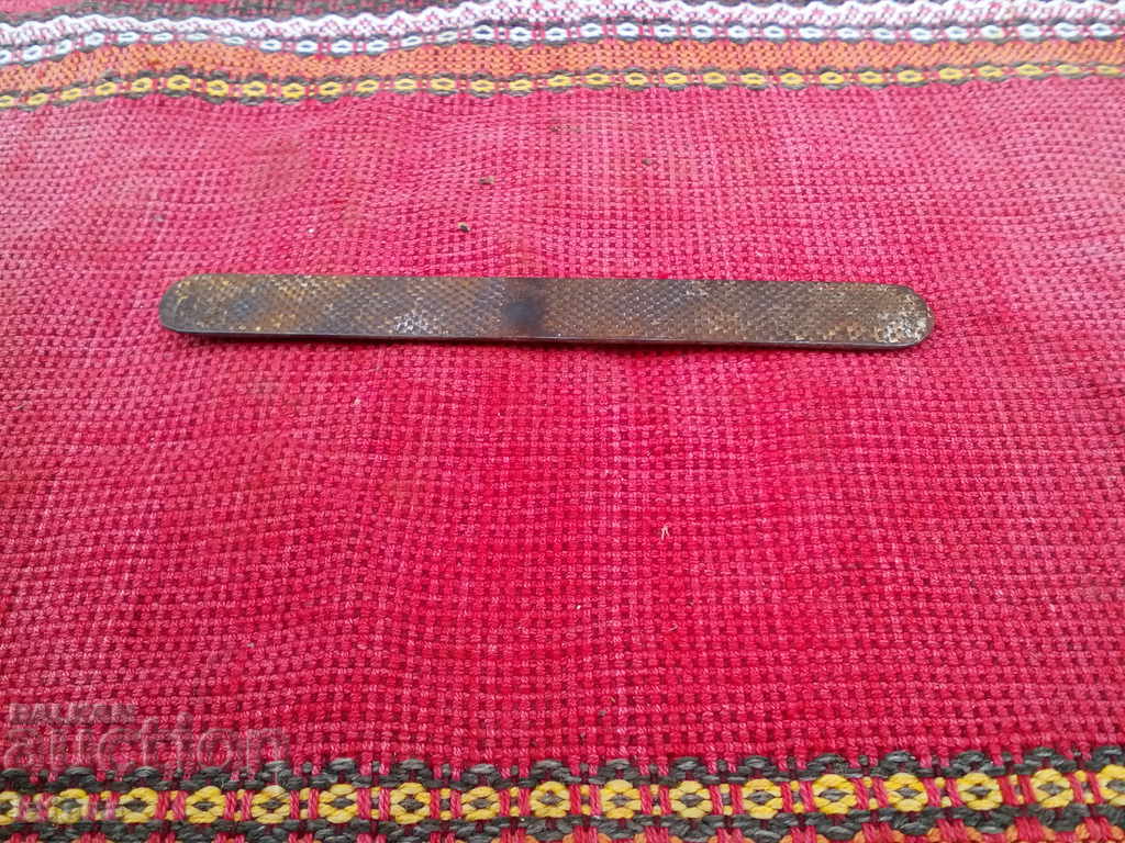 Auction  Antique Saw