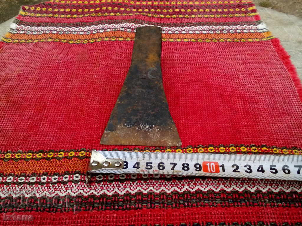 Old axe, small axe - 5 Old axe, small axe - 5