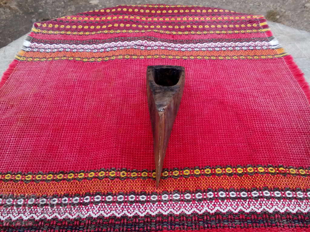 Old axe, small axe - 6 Old axe, small axe - 6