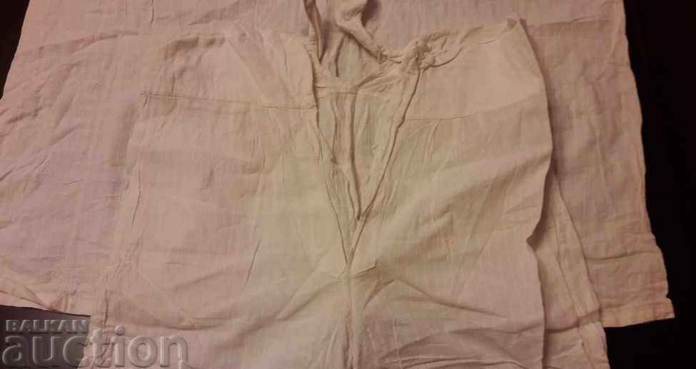 Кюстендилско кенарено бельо за носия бабин чеиз,сукман с цена 35.00 лв. | € 17.90 Кюстендилско кенарено бельо за носия бабин чеиз,сукман с цена 35.00 лв. | € 17.90