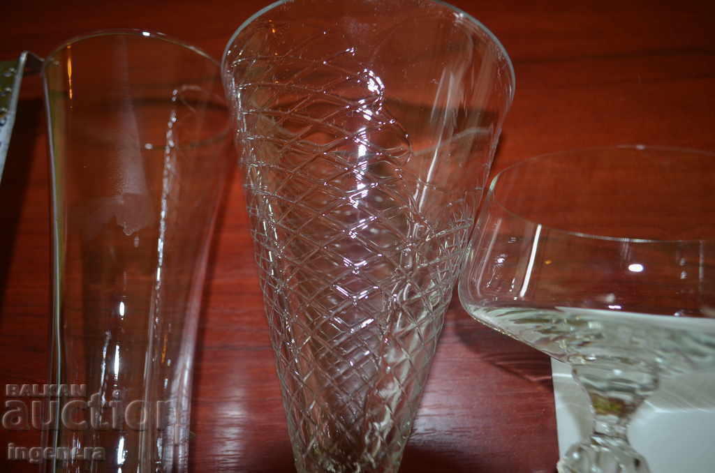 GLASS BOWL BOWLS - 5