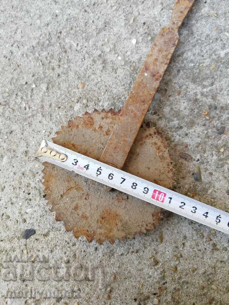 Auction Sarah Instrument Auction Sarah Instrument