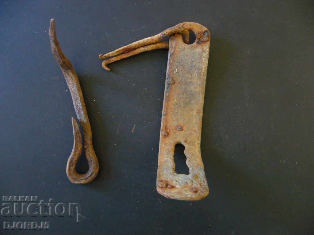 Old forged iron, linden with price 4.00 BGN | € 2.05 Old forged iron, linden with price 4.00 BGN | € 2.05