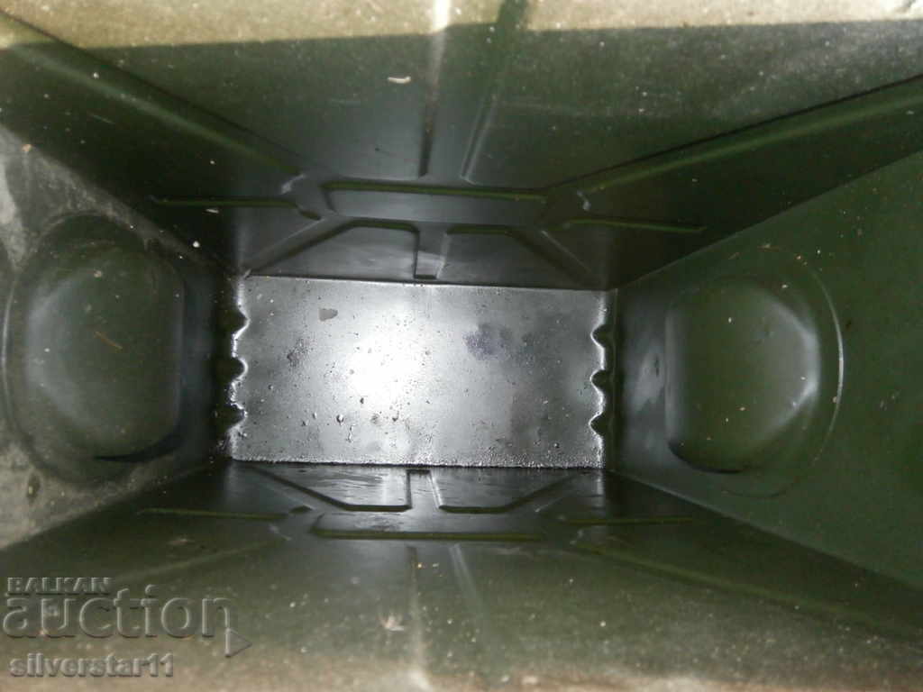 suitcase metal box ZU-2 ammunition box KPW 14,5 mm - 6 suitcase metal box ZU-2 ammunition box KPW 14,5 mm - 6