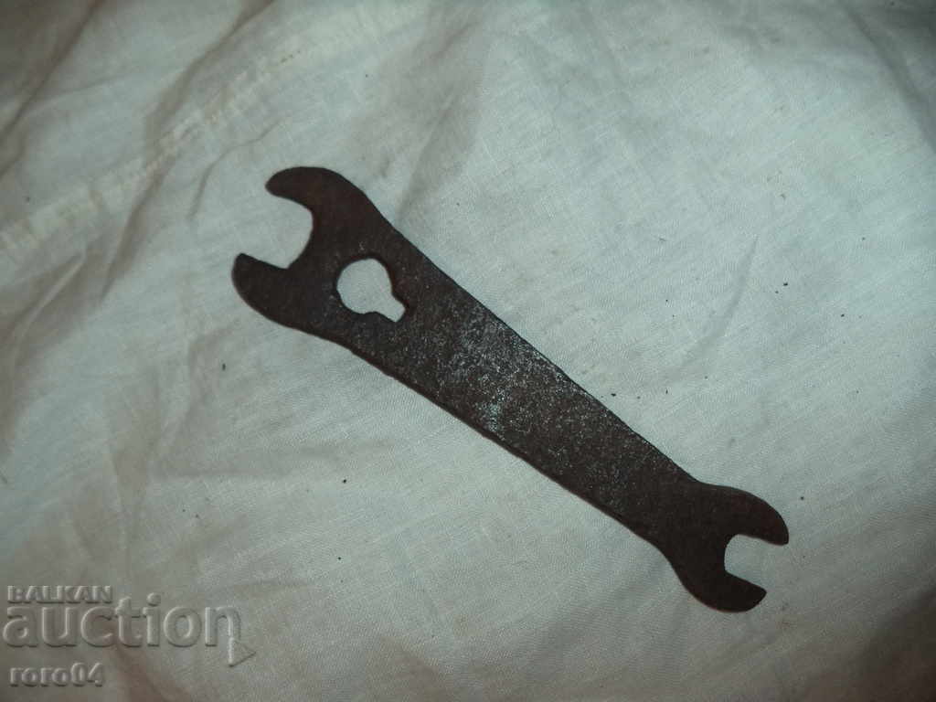 STAR GIRL KEY - 6 STAR GIRL KEY - 6