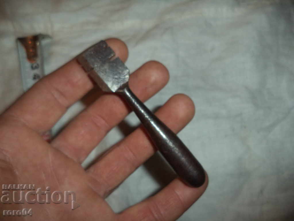 STAR INSTRUMENT / PIU - 7 STAR INSTRUMENT / PIU - 7