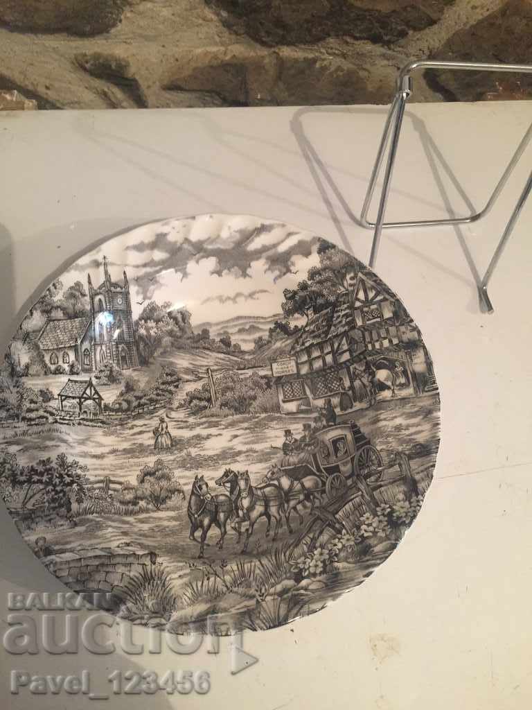 Unique Italian porcelain plate