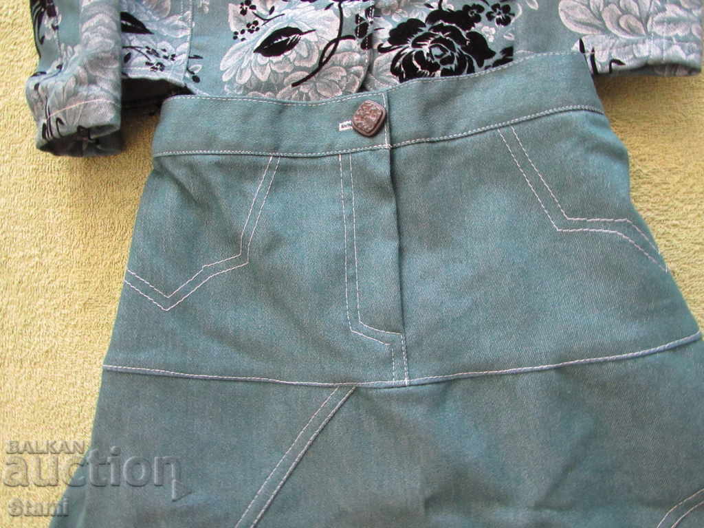 Fusta și sacou de mărime nouă 128 - 7 Fusta și sacou de mărime nouă 128 - 7