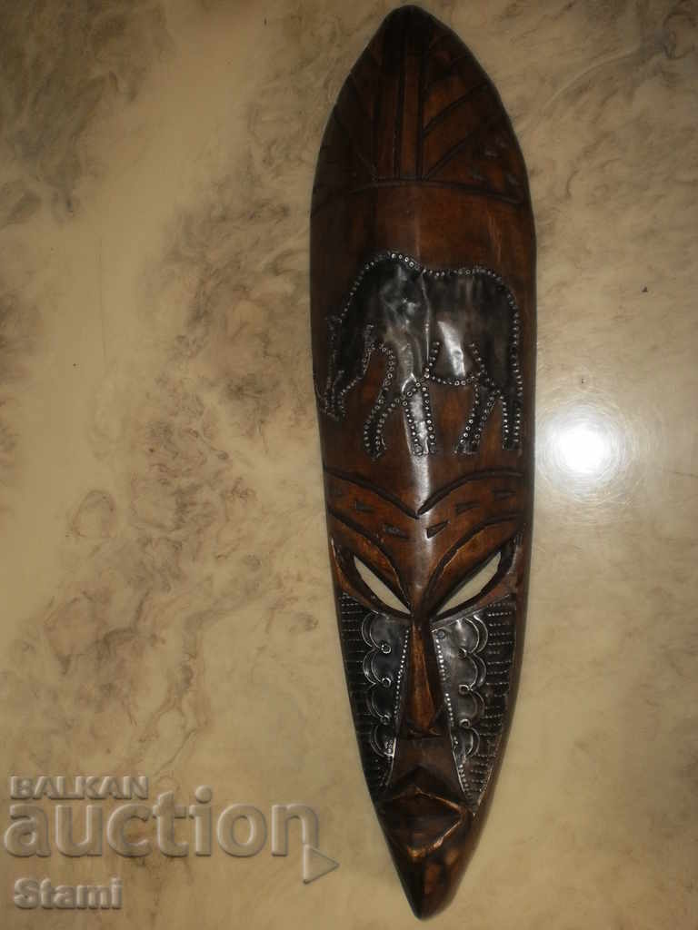 A large African mask made of ebony and copper-12 + with price 115.00 BGN | € 58.80 A large African mask made of ebony and copper-12 + with price 115.00 BGN | € 58.80