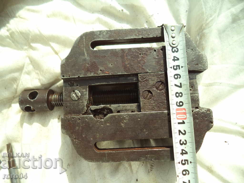 Delivery of MENGEME - OLD - MASSIVE - ACTUAL - NORMAL BORMSHINE