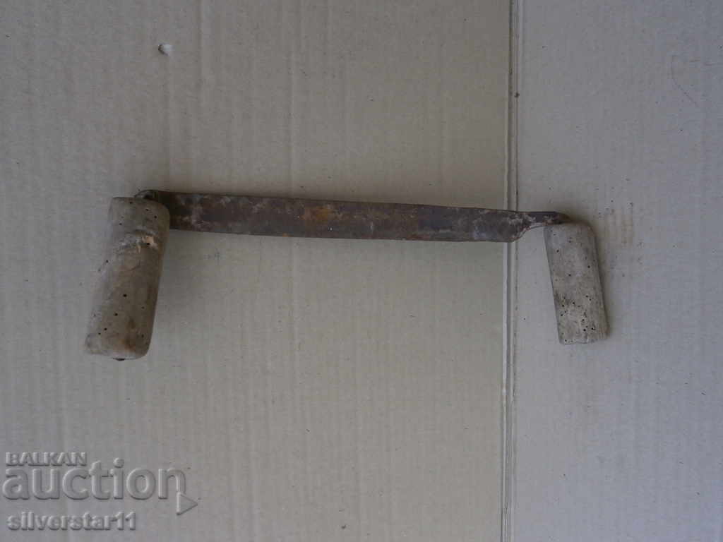 old ruban mankind manually forged - 5