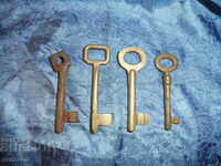 lot old keys - 4 pcs.