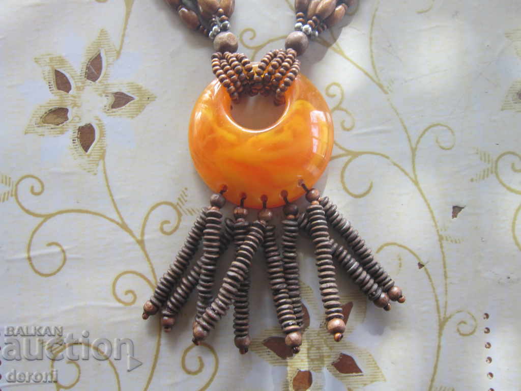 Unique necklace necklace with amber cataline bakelite 2 with price 40.00 BGN | € 20.45 Unique necklace necklace with amber cataline bakelite 2 with price 40.00 BGN | € 20.45