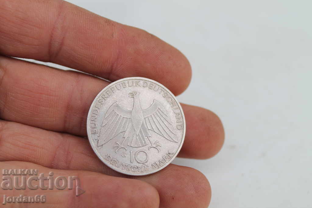 10 stamps 1972 Olympic Games - silver with price 38.00 BGN | € 19.43 10 stamps 1972 Olympic Games - silver with price 38.00 BGN | € 19.43