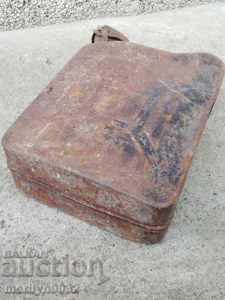 Delivery of German tube 10 liters of motor oil for motorcycles ВМW DKW Weimach Delivery of German tube 10 liters of motor oil for motorcycles ВМW DKW Weimach