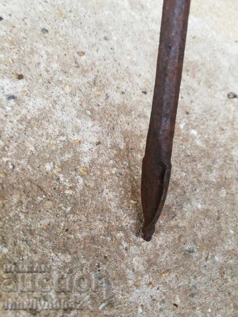 Δημοπρασία Παρτίδα Τιράντες, τιράντες, τρυπάνι Δημοπρασία Παρτίδα Τιράντες, τιράντες, τρυπάνι