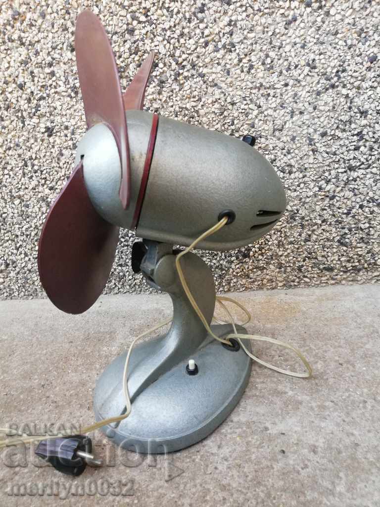 Стар настолен вентилатор , СССР 1969 година РАБОТИ - 7 Стар настолен вентилатор , СССР 1969 година РАБОТИ - 7