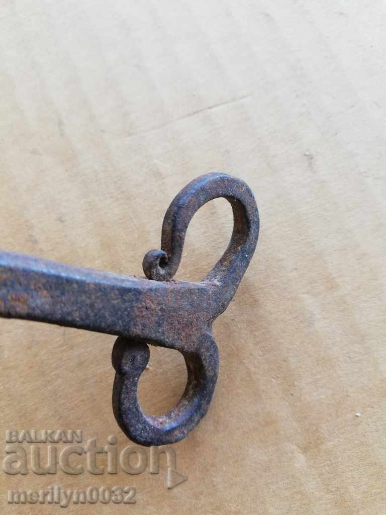 An old skewer for killing the wrought iron forage - 6 An old skewer for killing the wrought iron forage - 6