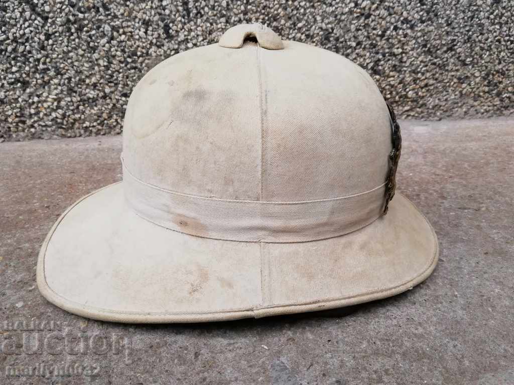 Παλιό βρετανικό αποικιακό κράνος Πρώτος Παγκόσμιος Κόσμος με τιμή 187.00 BGN | € 95.61 Παλιό βρετανικό αποικιακό κράνος Πρώτος Παγκόσμιος Κόσμος με τιμή 187.00 BGN | € 95.61