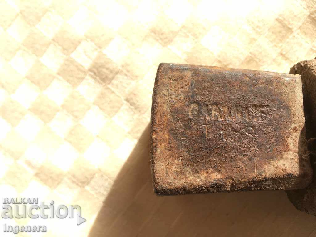 SHOULD YOU KNOW HER STAR MARKAROVKA with price 28.00 BGN | € 14.32 SHOULD YOU KNOW HER STAR MARKAROVKA with price 28.00 BGN | € 14.32