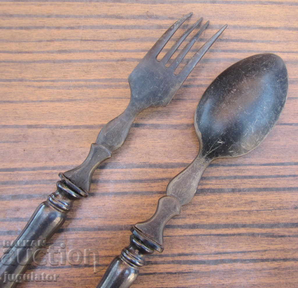 Licitație Linguriță și furculiță de servire Art Nouveau germană WMF I/O Licitație Linguriță și furculiță de servire Art Nouveau germană WMF I/O