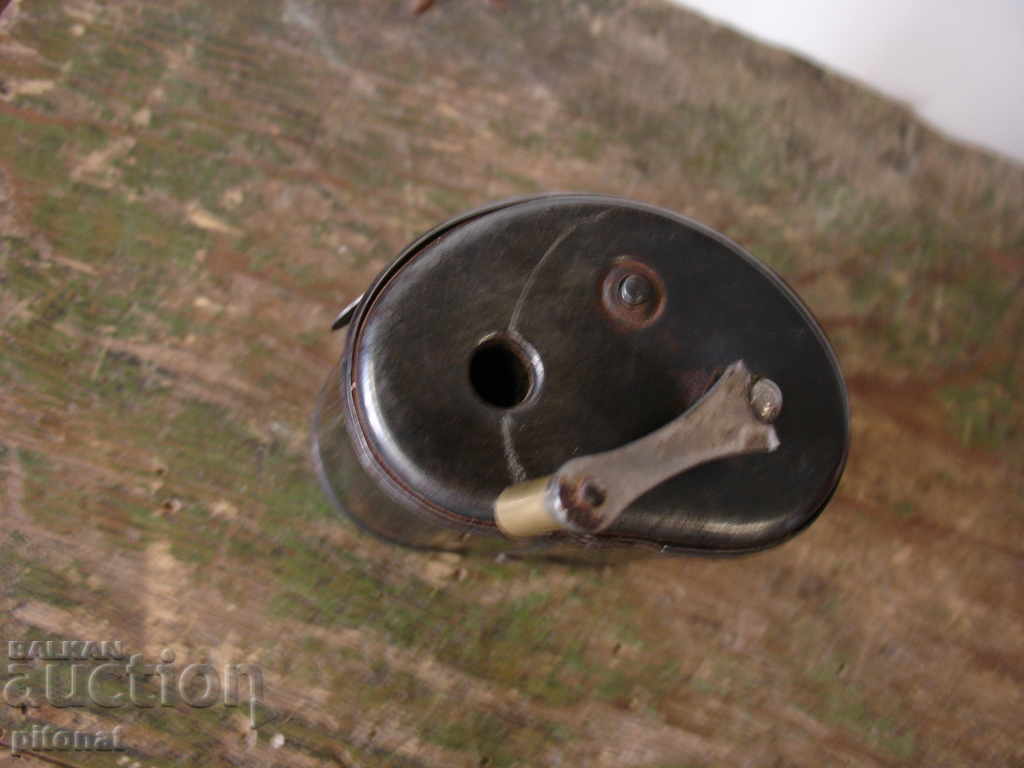 Antique blade sharpening machine TWINPLEX with price 45.00 BGN | € 23.01 Antique blade sharpening machine TWINPLEX with price 45.00 BGN | € 23.01