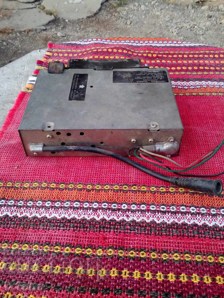 Παράδοση Παλιό ραδιόφωνο αυτοκινήτου, κασέτα ραδιοφώνου WALTHAM Παράδοση Παλιό ραδιόφωνο αυτοκινήτου, κασέτα ραδιοφώνου WALTHAM