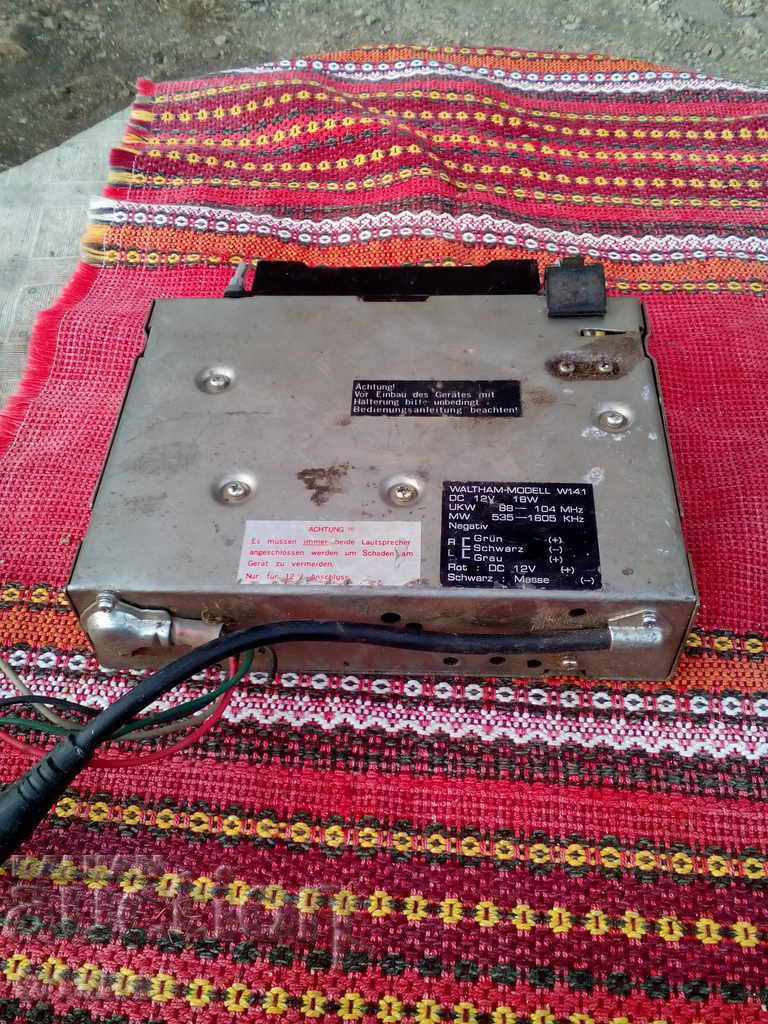 Παλιό ραδιόφωνο αυτοκινήτου, κασέτα ραδιοφώνου WALTHAM - 5 Παλιό ραδιόφωνο αυτοκινήτου, κασέτα ραδιοφώνου WALTHAM - 5