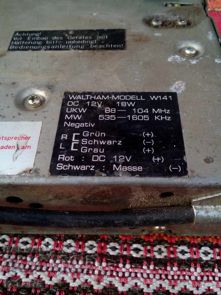 Παλιό ραδιόφωνο αυτοκινήτου, κασέτα ραδιοφώνου WALTHAM - 6 Παλιό ραδιόφωνο αυτοκινήτου, κασέτα ραδιοφώνου WALTHAM - 6