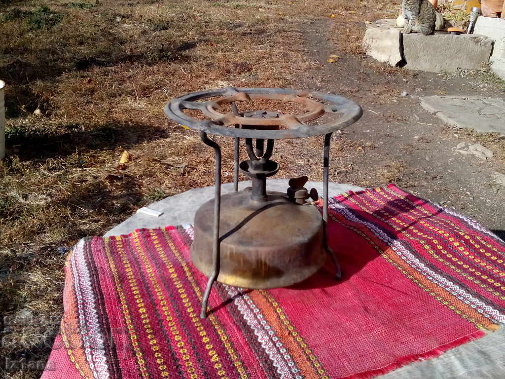 Auction Old gas stove, primus Auction Old gas stove, primus