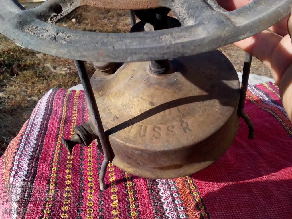 Delivery of Old gas stove, primus Delivery of Old gas stove, primus