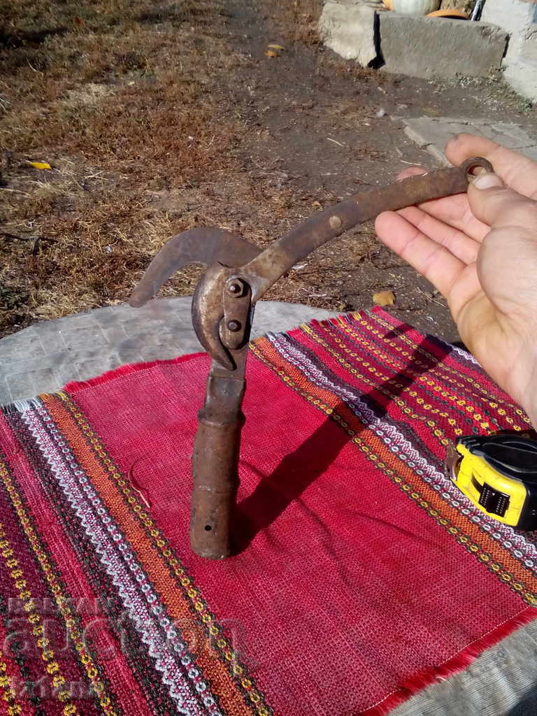 Ancient tool - 6 Ancient tool - 6