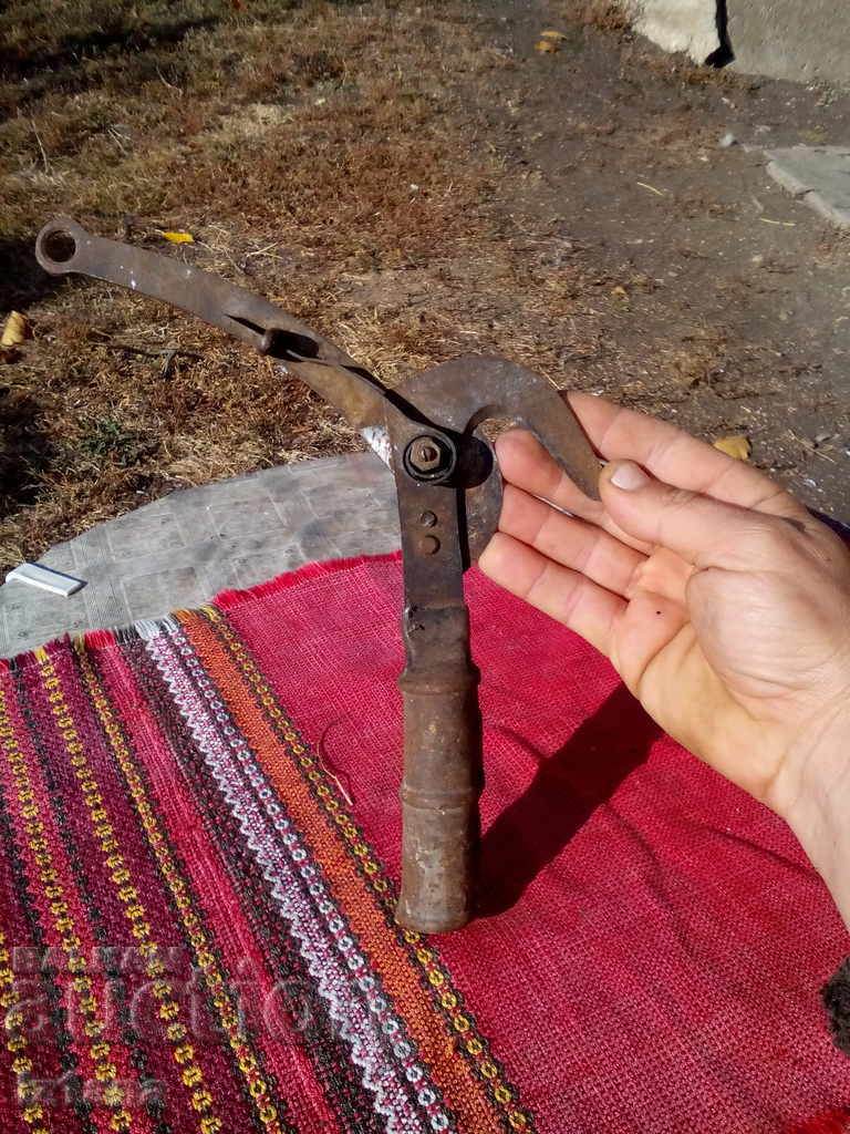 Ancient tool - 7 Ancient tool - 7