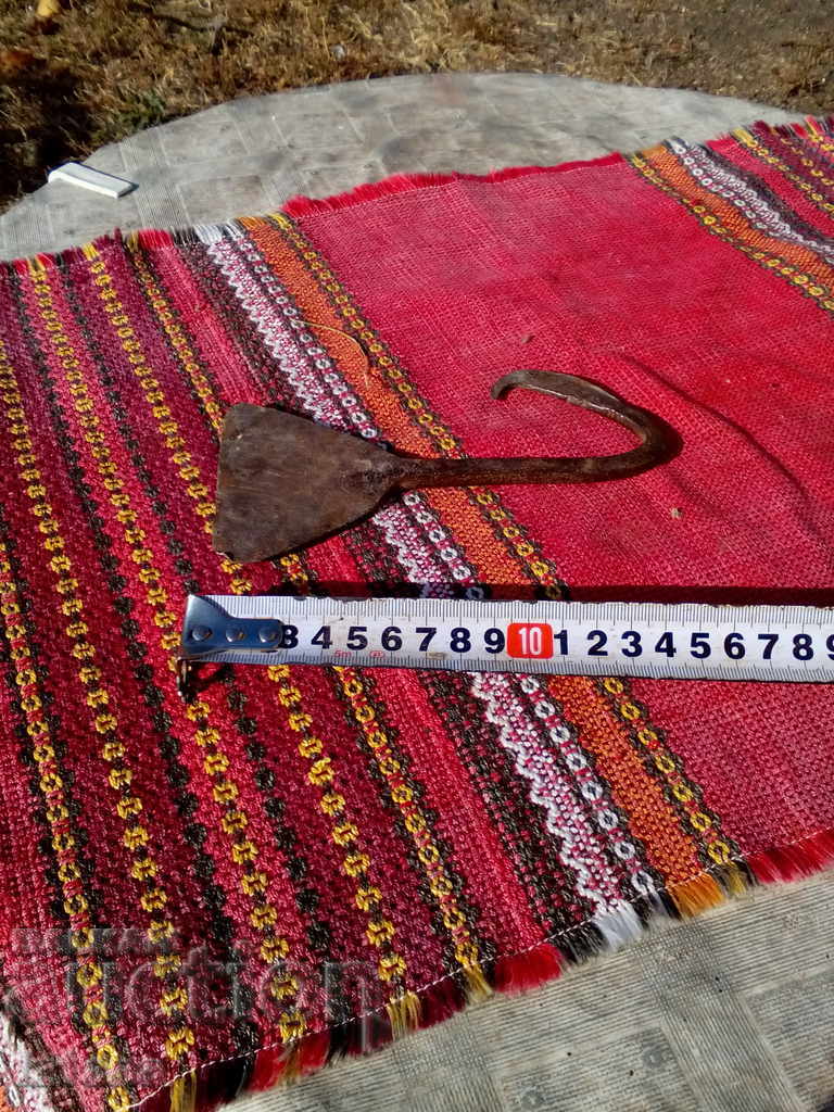 Auction Ancient tool Auction Ancient tool