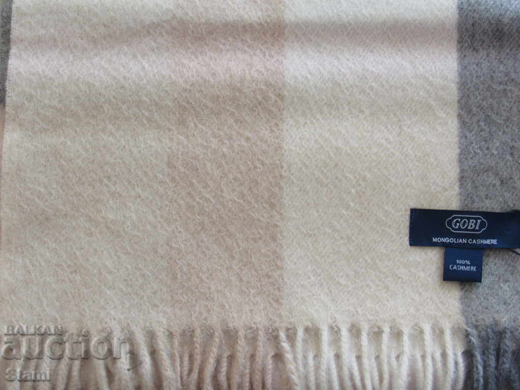 Fine check scarf 100% cashmere, Mongolia with price 146.00 BGN | € 74.65 Fine check scarf 100% cashmere, Mongolia with price 146.00 BGN | € 74.65