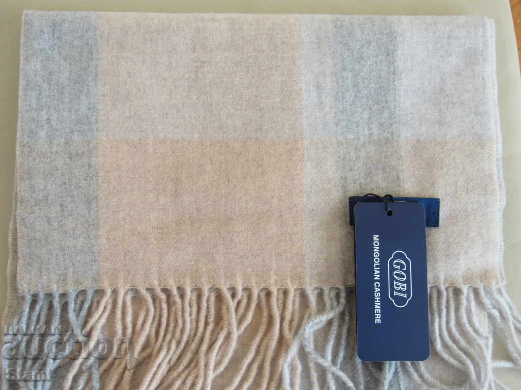 Fine check scarf 100% cashmere, Mongolia with price 146.00 BGN | € 74.65 Fine check scarf 100% cashmere, Mongolia with price 146.00 BGN | € 74.65