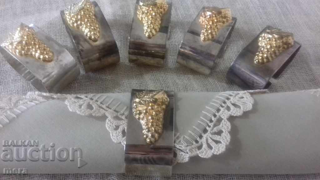 Set of napkins with price 35.00 BGN | € 17.90 Set of napkins with price 35.00 BGN | € 17.90